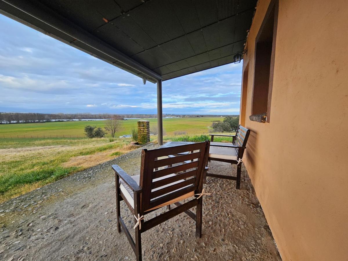 Hotel Rural Portilla De Monfraguee Toril  ภายนอก รูปภาพ