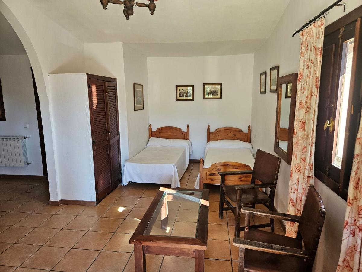 Hotel Rural Portilla De Monfraguee Toril  ภายนอก รูปภาพ